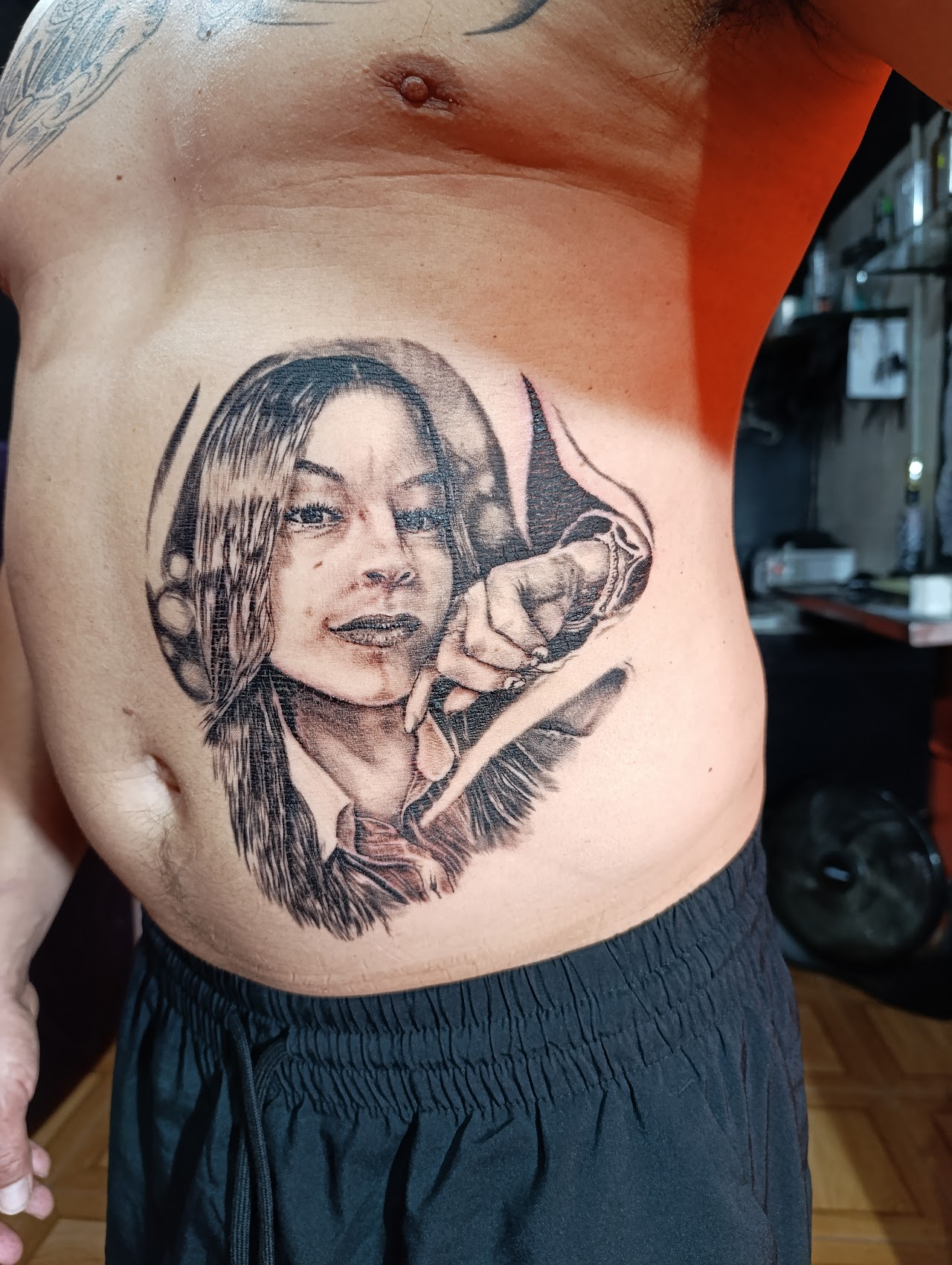 Tatuaje de retrato realista — trabajo de TATTO